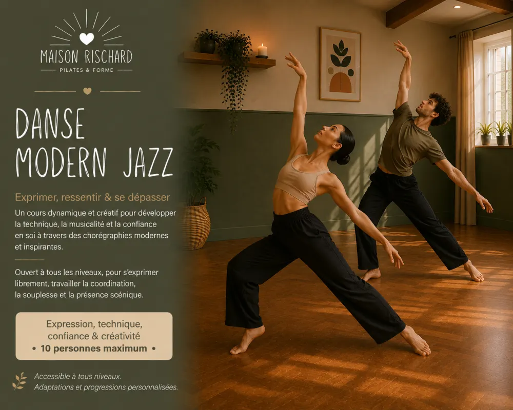 Cours de danse adulte à Salins (77) : deux danseuses de modern jazz en mouvement dans un studio de danse au parquet clair